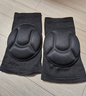 군대 무릎 보호대